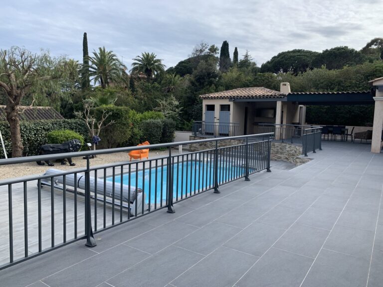 entreprise installation garde corps piscine lyon